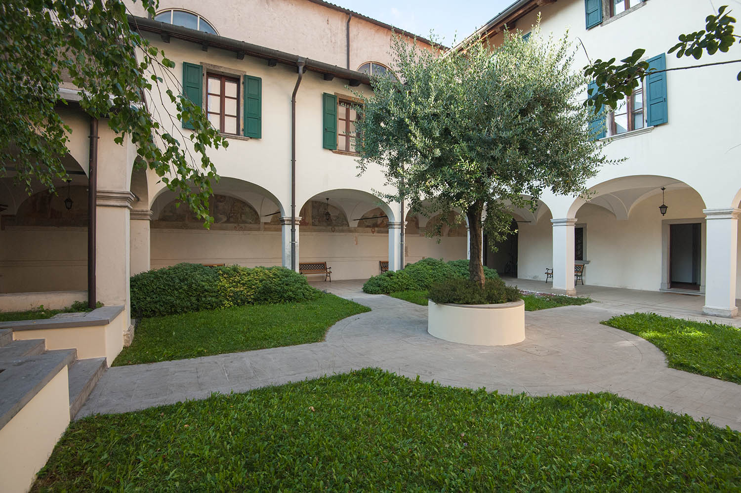 Il chiostro